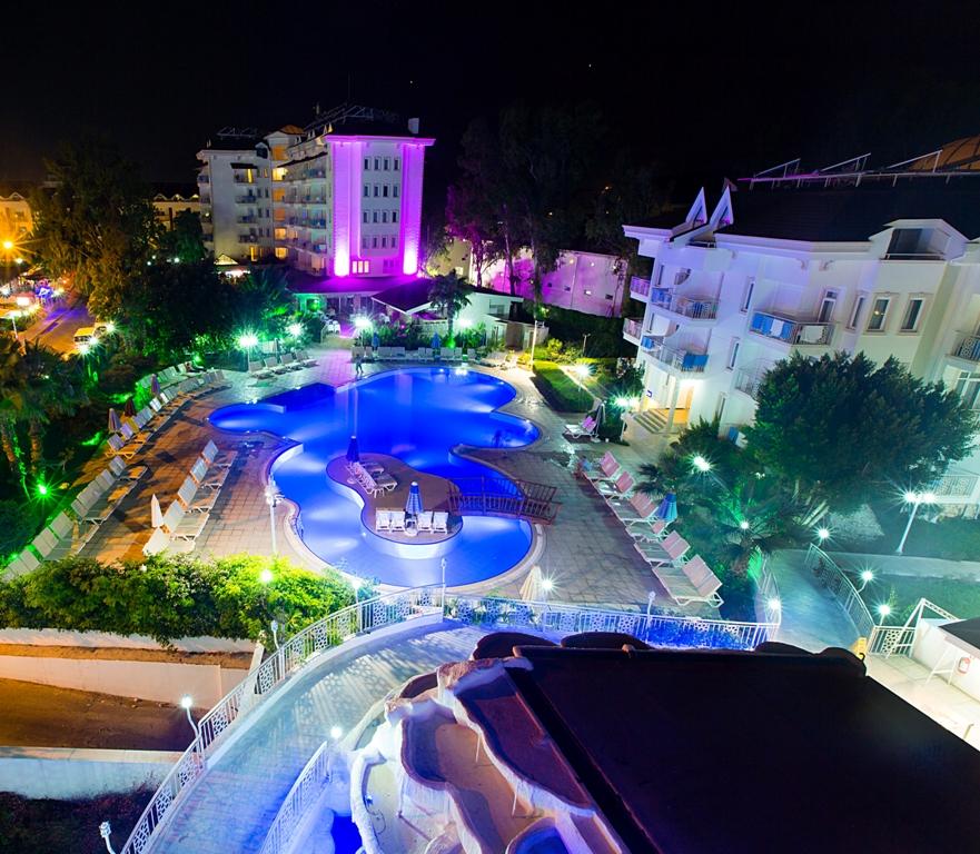 Grand Mir Amor Hotel Kiris エクステリア 写真
